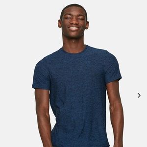 Men’s M outdoor voices cloud knit in Navy